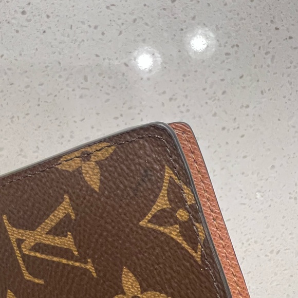 Louis Vuitton wallet - Picture 10 of 16